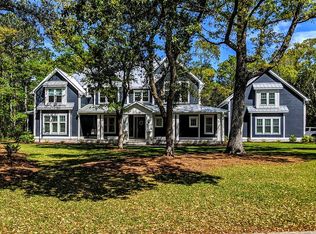 107 Grey Moss Ct, Hampstead, NC 28443