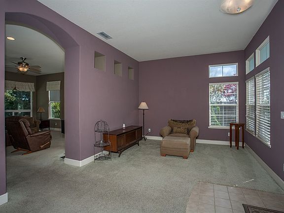 4th image of 3395 Jamaica St