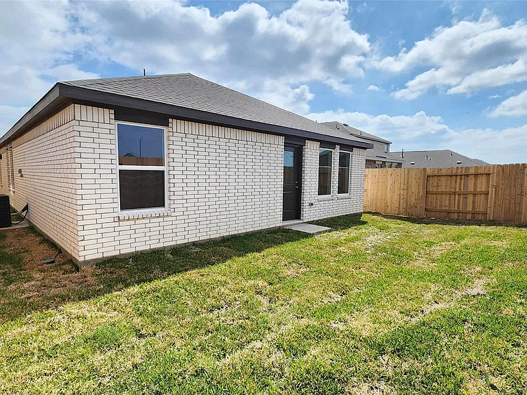 16815 Old Wagon Way — Photo 37