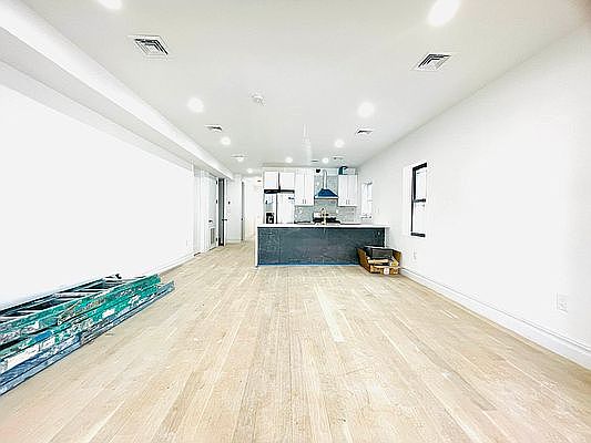 3rd image of 1518 Ryder St #2F