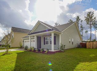 676 Redbud Ln, Summerville, SC 29486