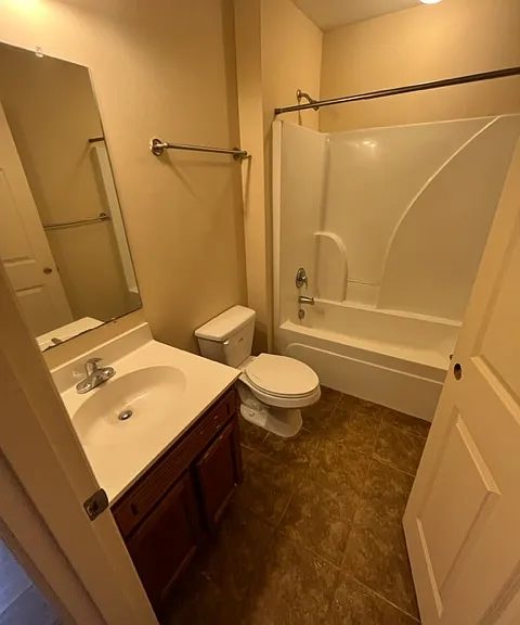 107 Reserve Cir #C — Photo 12