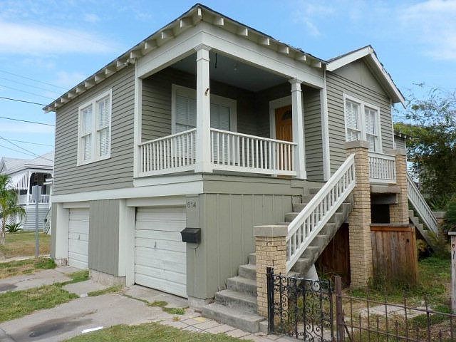 1st image of 614 10th St