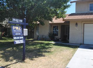 522 Stonewood Dr, Los Banos, CA 93635