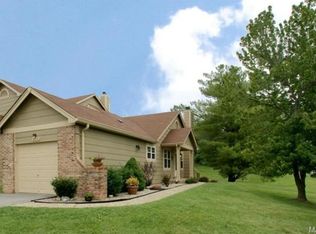 3115 Autumn Shores Dr, Maryland Heights, MO 63043