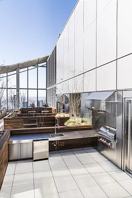 Rented by 50 West Sales Gallery | media 36