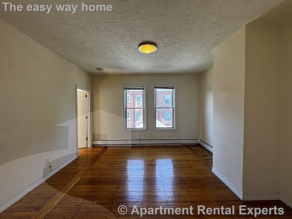 4th image of 70 Summer St