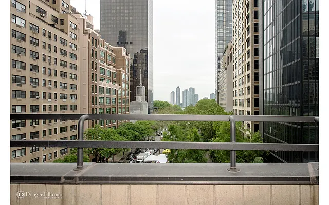 Rented by Douglas Elliman | media 14