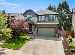 16559 SE Windswept Waters Dr, Damascus, OR 97089