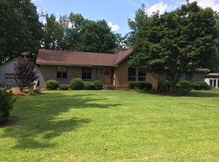 2735 Millbrook Dr, Greenville, NC 27858