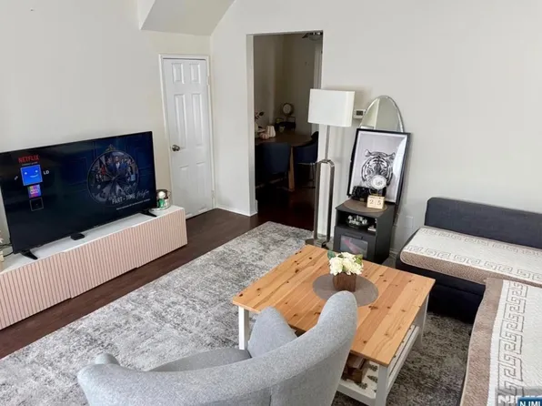 50 S Main St APT 1A, Lodi, NJ 07644