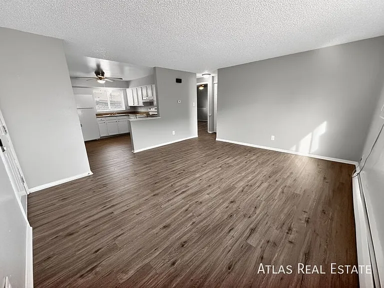 2116 Friendship Pl #4 — Photo 17