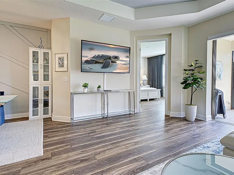 233 Palidoro Cir — Photo 34