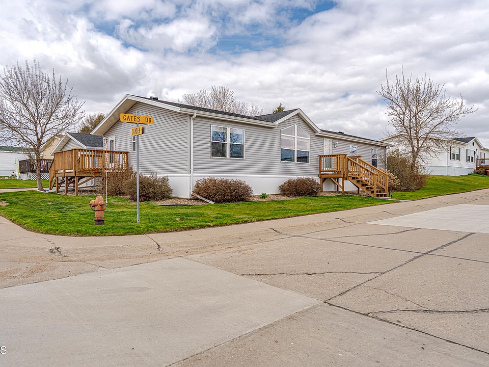 1st image of 4634 Gates Dr