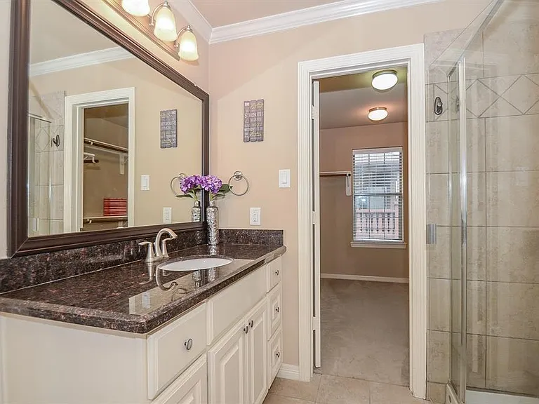 4018 Childress St #C — Photo 15