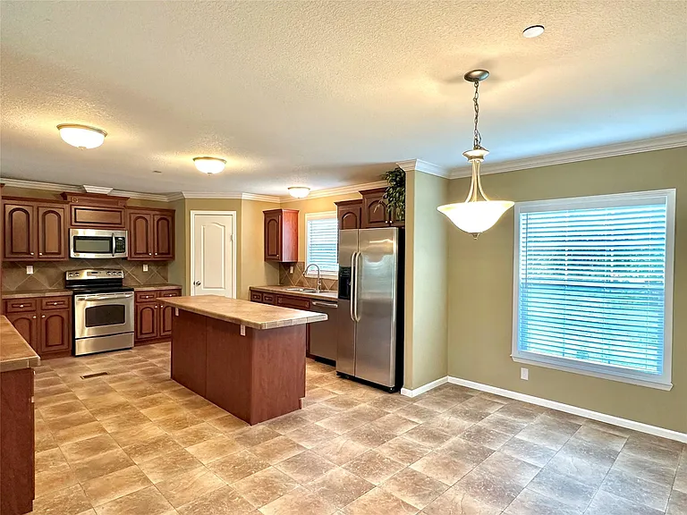 831 Country Club Rd — Photo 19