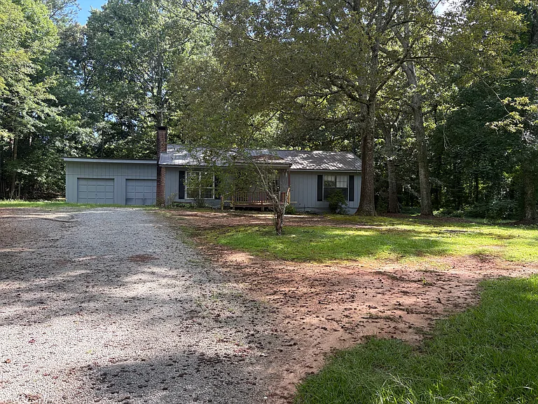62 Sandhill Shady Grove Rd — Photo 3