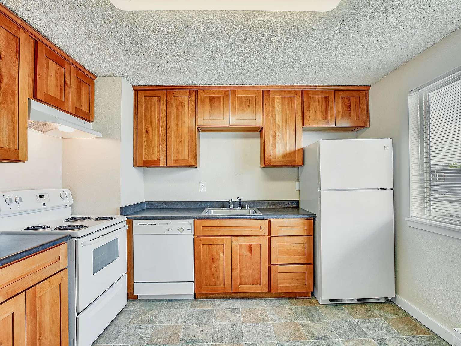 Arbor Place Apartments — Photo 2