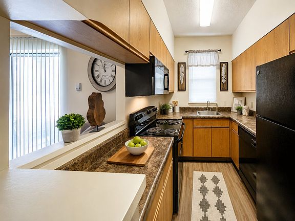 2nd image of 4499 Coventry Pkwy #4861