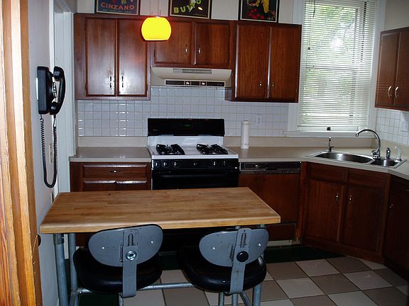 5th image of 2131 Sinton Ave