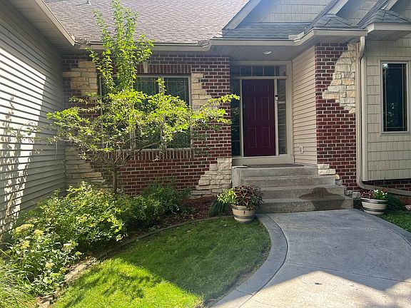 5th image of 3632 140th Ave NE