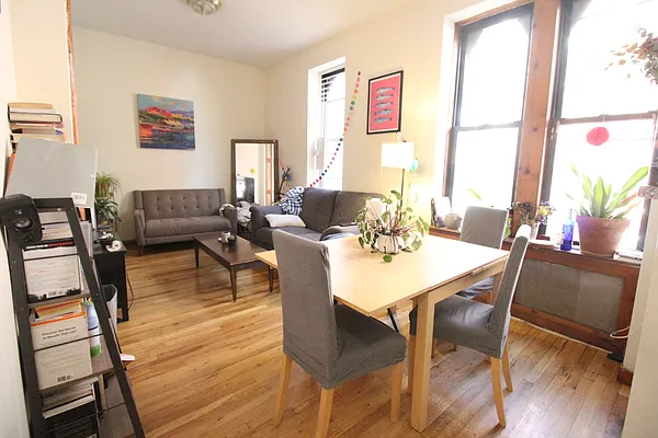 Rented by Luxor Homes & Investment Realty | media 1