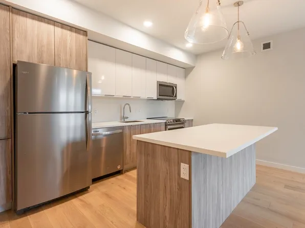 71 Bow St #505U, Somerville, MA 02143