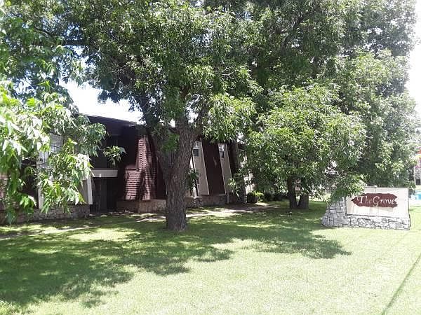 1st image of 1131 Glade Ave