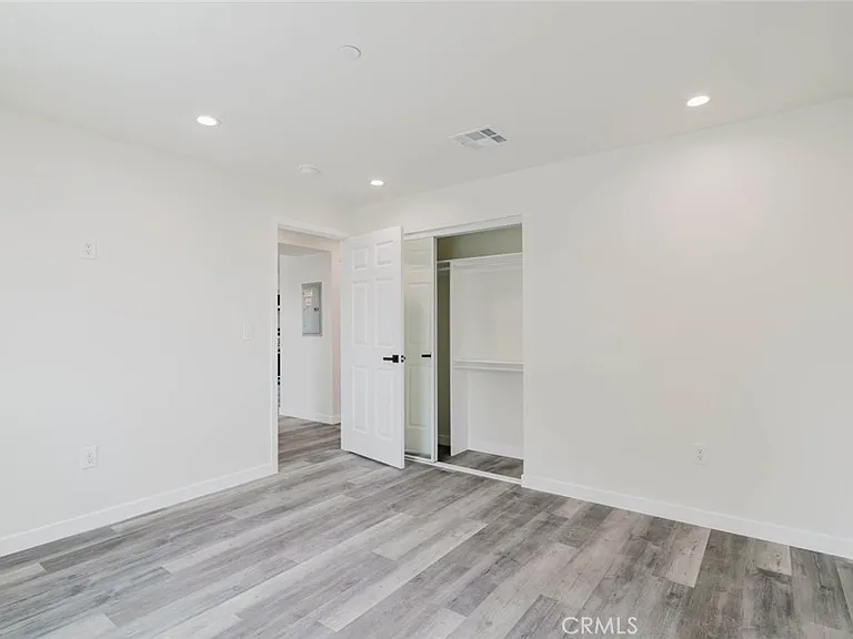 7732 Etiwanda Ave #1/2 — Photo 11