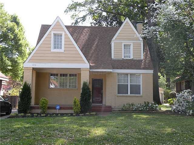 1st image of 872 Kensington Pl