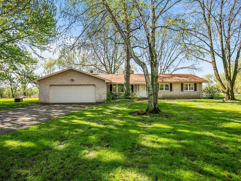 1st image of W849 Lakeside DRIVE