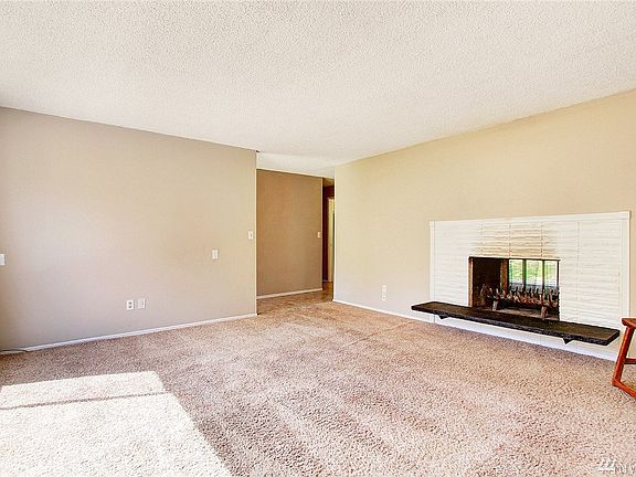 3rd image of 5420 25th Ave NW