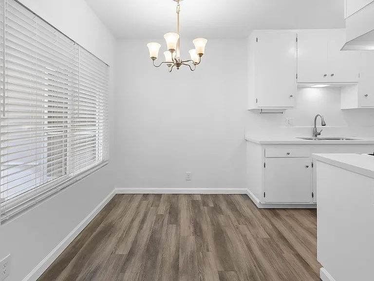 1831 Pearl St #1 — Photo 7