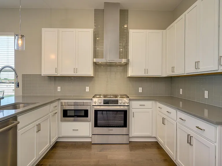 4325 Jackson Ave #2105 — Photo 18