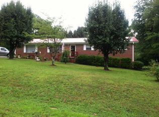 398 Samples Chapel Rd SE, Cleveland, TN 37323