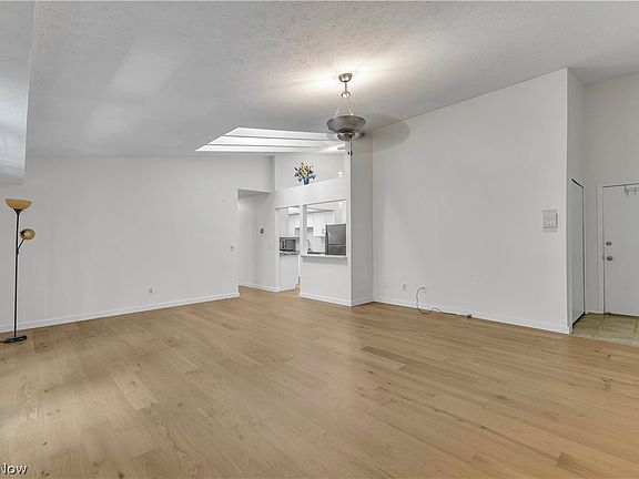 3rd image of 2999 S Bay Dr APT F-8