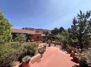 1168 N Shonto Dr, Ivins, UT 84738