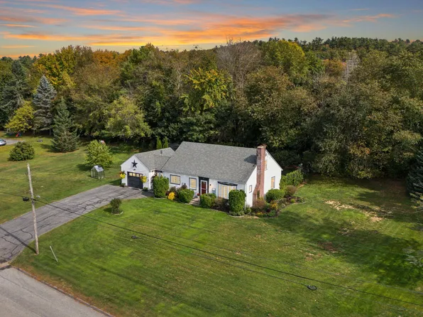 7 Howe Street, Auburn, ME 04210