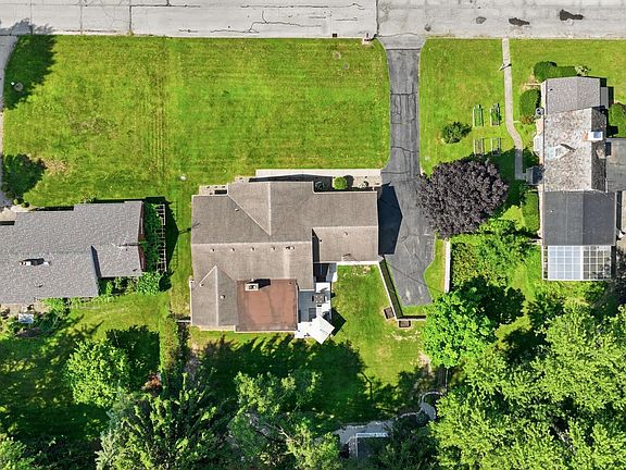 5th image of 5115 Cranston Dr