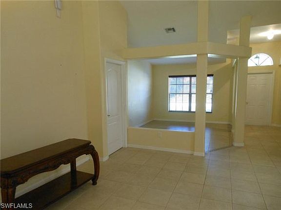 2nd image of 604 Roosevelt Ave