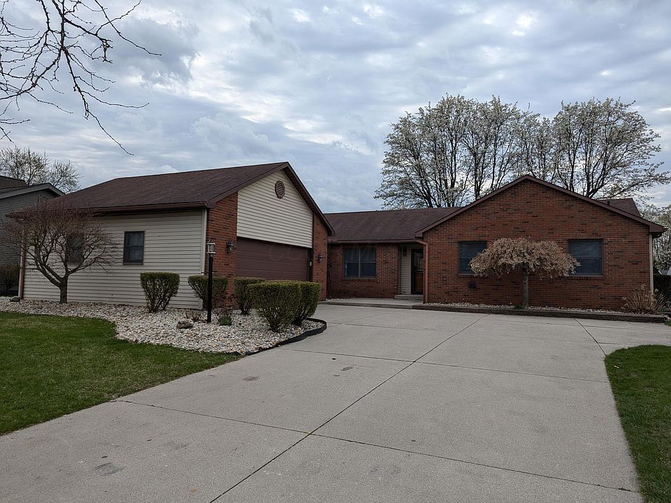 1st image of 1707 Oxford Dr