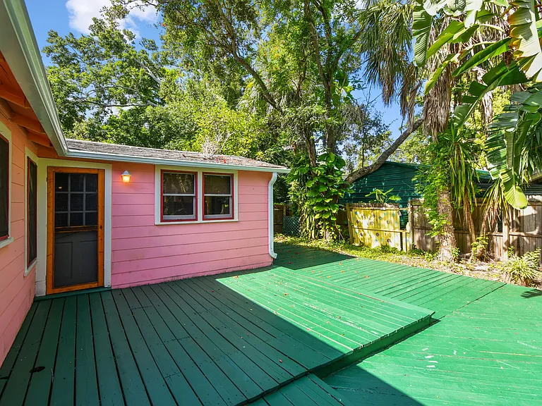 618 Louden Ave — Photo 44