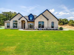 1007 Meadow Wood Ter, Azle, TX 76020