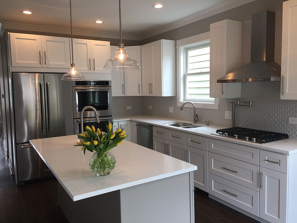 Chef's kitchen