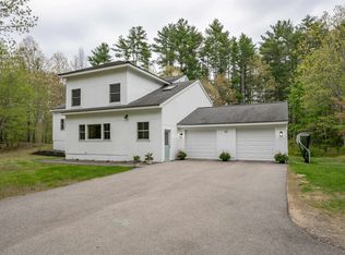 27 Pierce Lane, Hollis, NH 03049