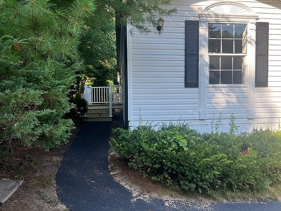 2nd image of 10 David Rd