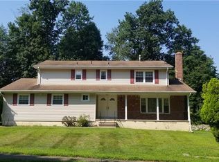 39 Haller Cres, Spring Valley, NY 10977