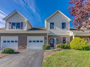 2682 Blossom Trl E, Blacksburg, VA 24060