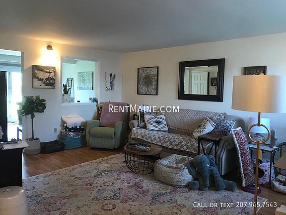 3rd image of 15 Burleigh Rd APT 3