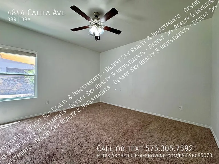 4844 Califa Ave — Photo 9